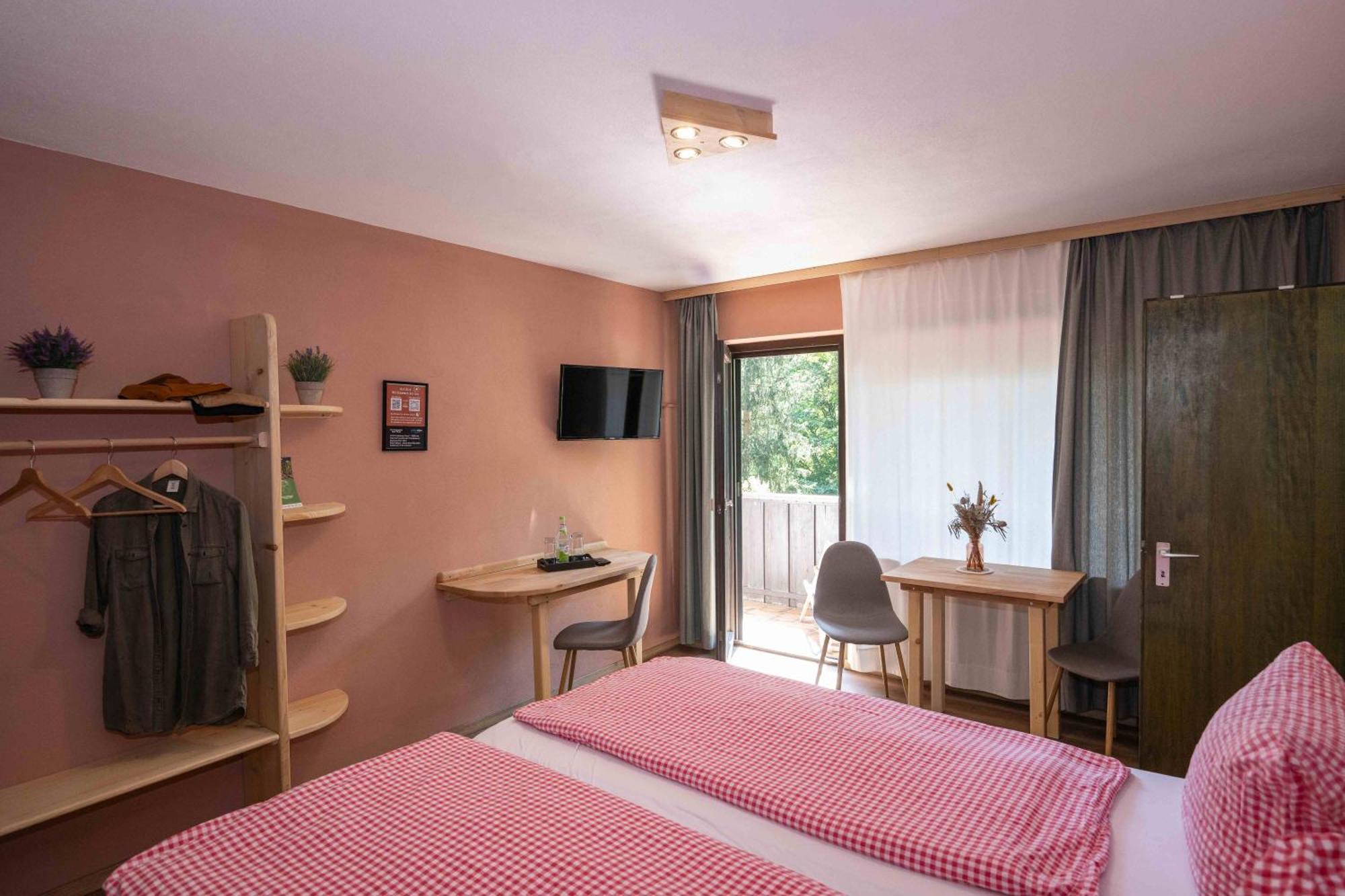 Talstation Heumoederntal Hotel Treuchtlingen Exterior foto